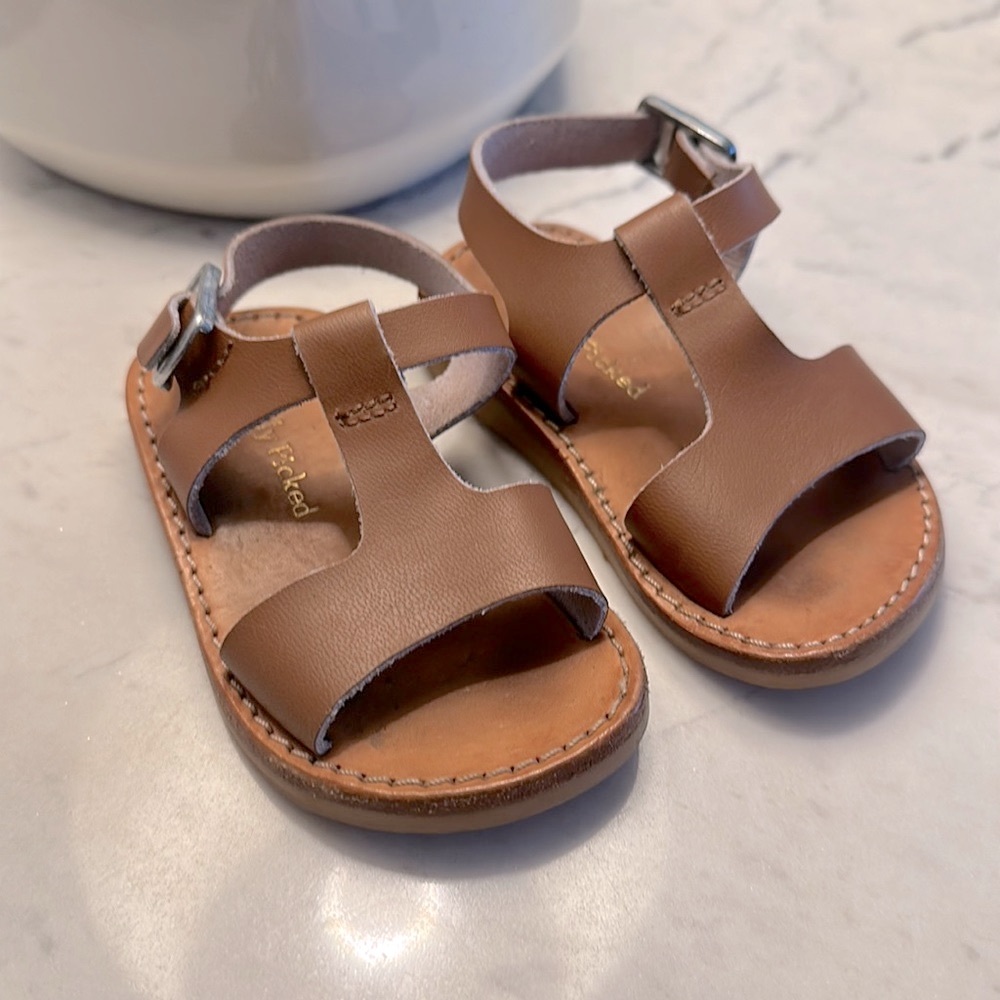 GUC Freshly Picked Brown Leather Sandals
